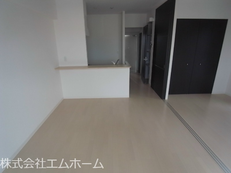 居室・リビング　ＬＤＫ11.1帖　カウンターキッチン