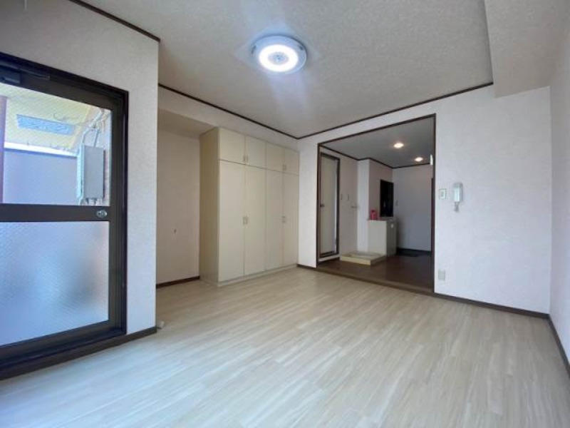 居室・リビング　別号室