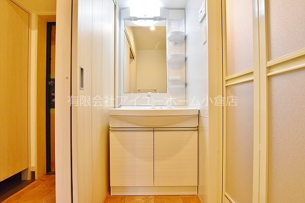 洗面設備　★朝の身支度はココから♪洗髪洗面化粧台★