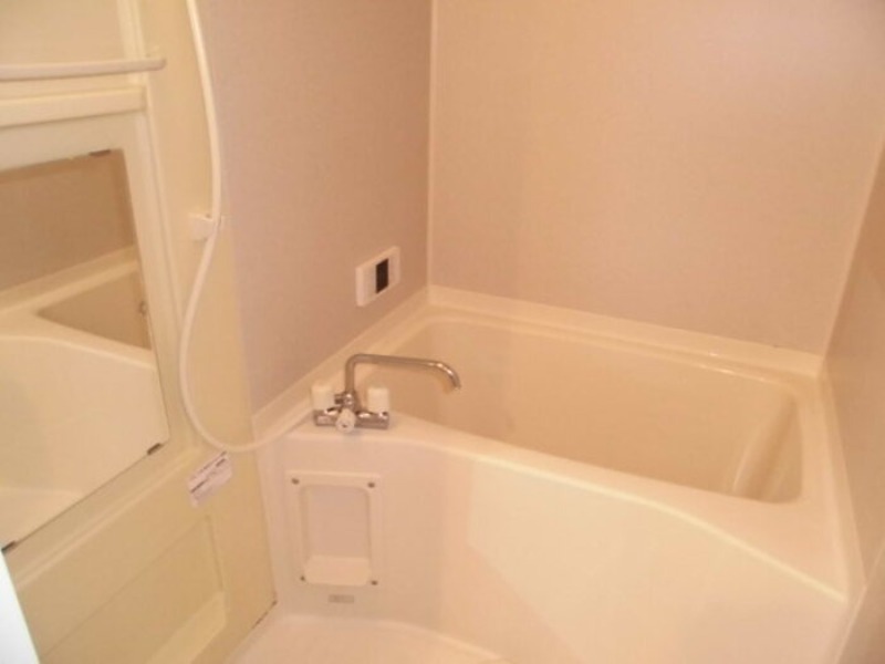 バス・シャワールーム　図面と現状に相違がある場合には現状を優先