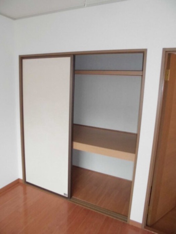 収納　図面と現状に相違がある場合には現状を優先