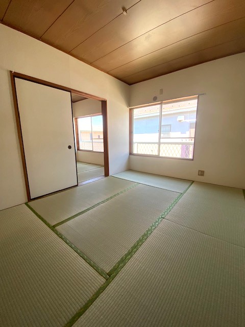 オリジナルハウスの居間写真