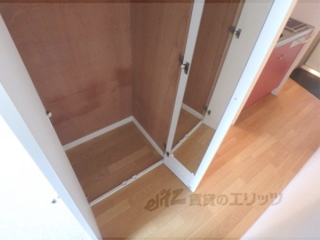 居室・リビング　洋室