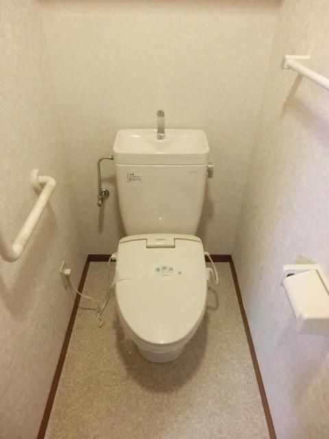 トイレ　トイレ