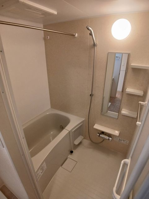 バス・シャワールーム