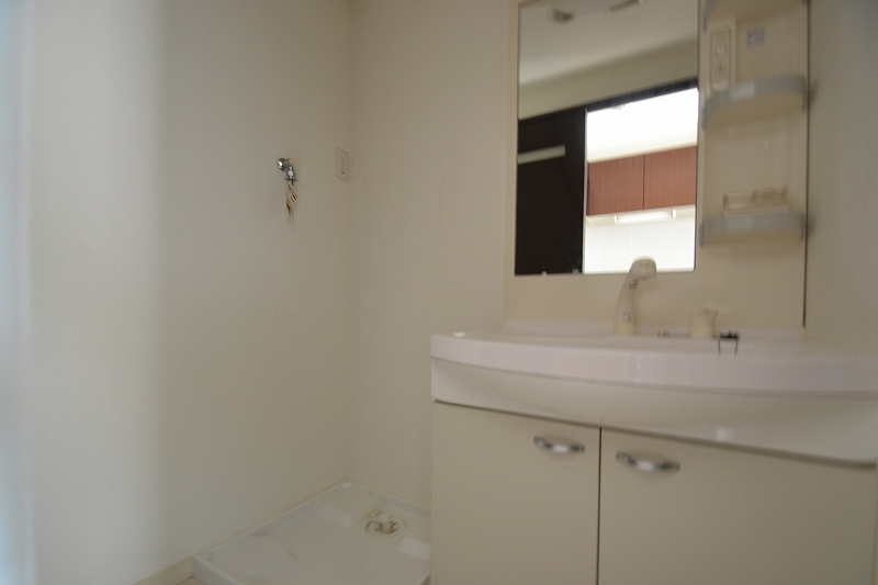 洗面設備　独立洗面脱衣場あり。