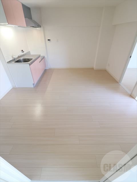 居室・リビング　１０帖のリビングルーム