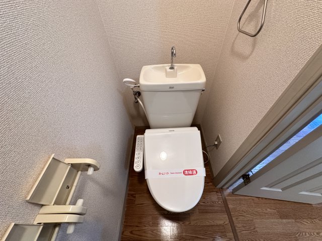 トイレ　シャワー付トイレ