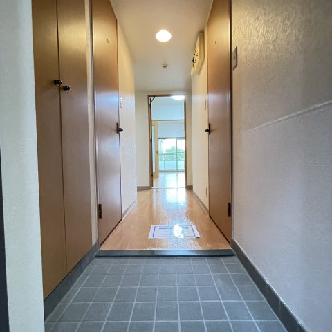 玄関　同仕様タイプです