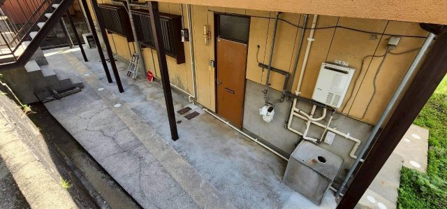 その他共有部分　玄関前面の様子