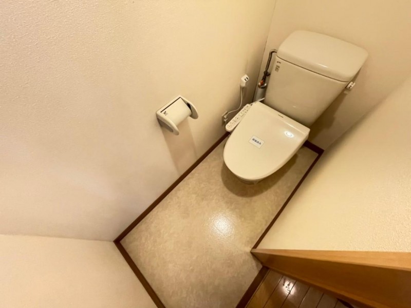 トイレ　トイレ