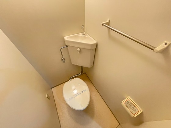 トイレ　※別部屋の写真です