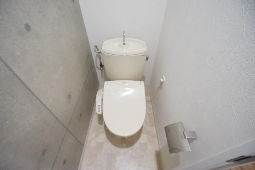 トイレ　シャワー付トイレ