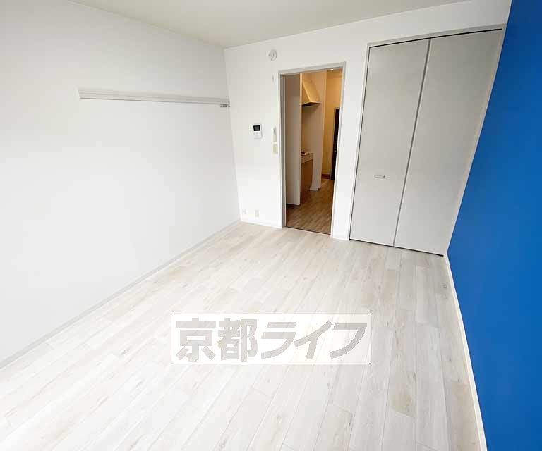 居室・リビング　落ち着いた雰囲気のお部屋です