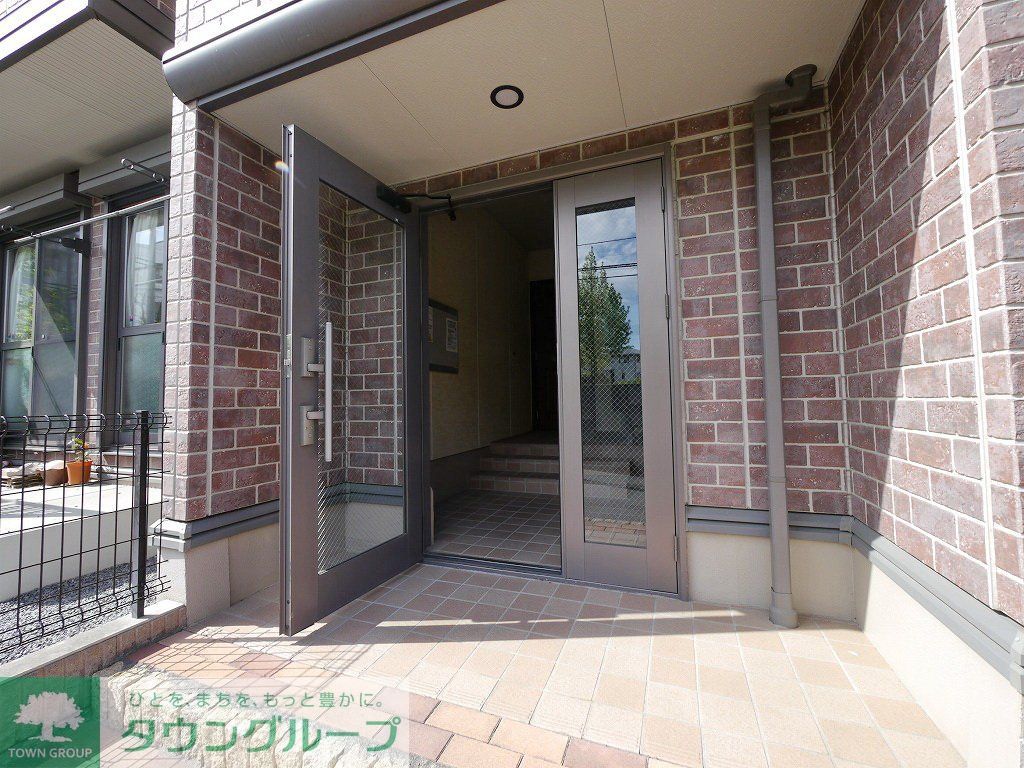 エントランス　エントランス