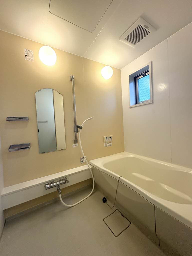 バス・シャワールーム　バス