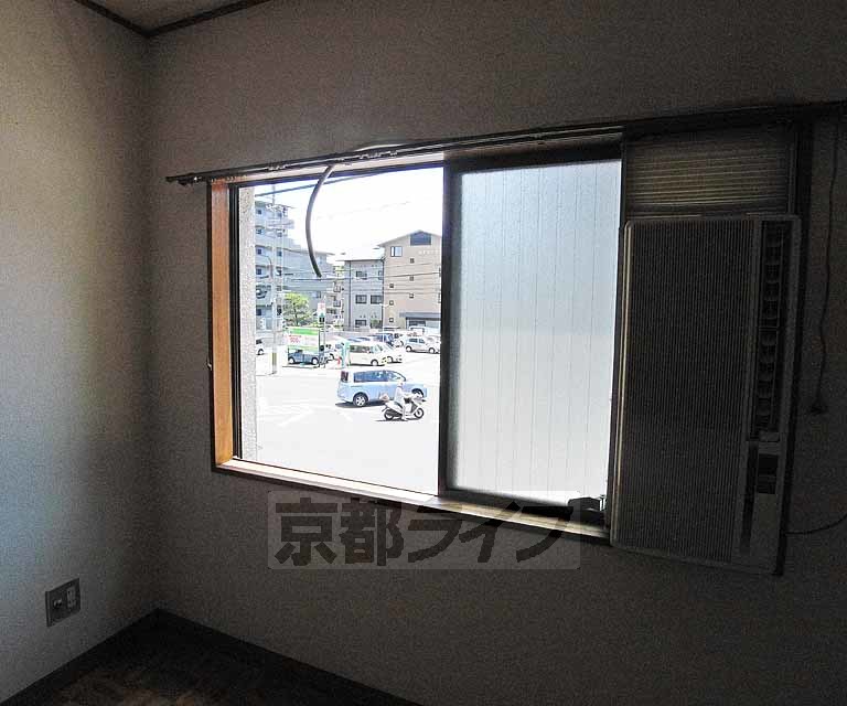 バルコニー　窓際です。