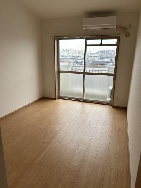 居室・リビング　おしゃれなリビングです