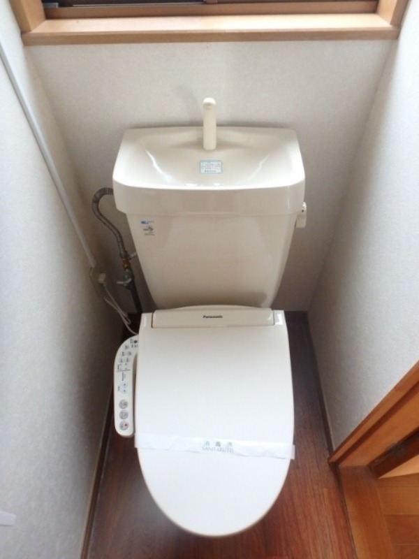 トイレ　図面と現状に相違がある場合には現状を優先