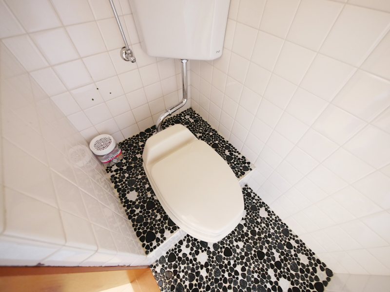 トイレ　簡易洋式トイレ