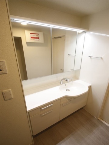 洗面設備　独立洗面化粧台