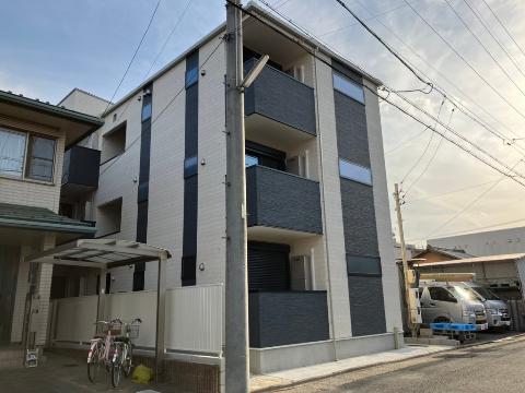 建物外観　外観写真（昼）