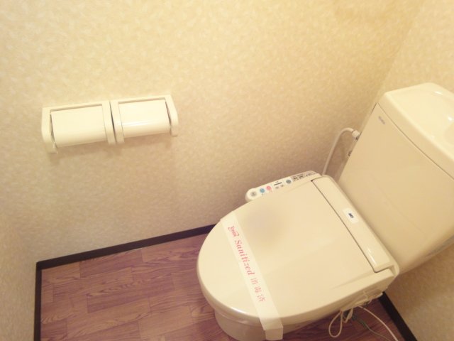 トイレ　シャワー付きトイレ