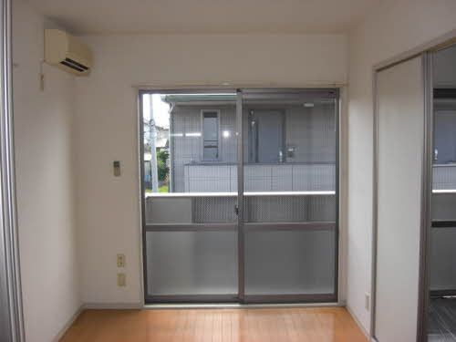 居室・リビング　洋室