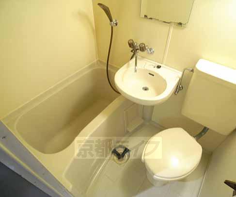 バス・シャワールーム　お掃除楽々ユニットバス