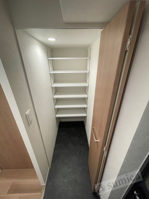 玄関　たくさんの靴を収納可能です♪♪