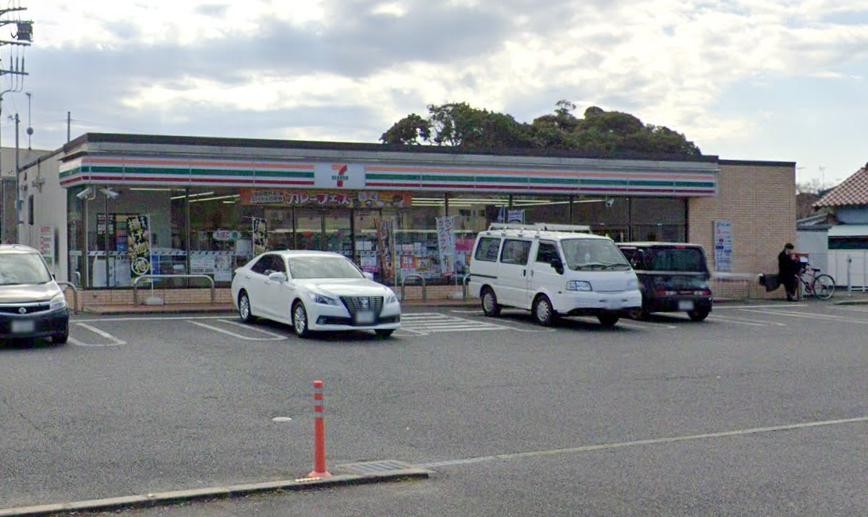 コンビニ　セブンイレブン 茂原新小轡店（コンビニ）まで697m