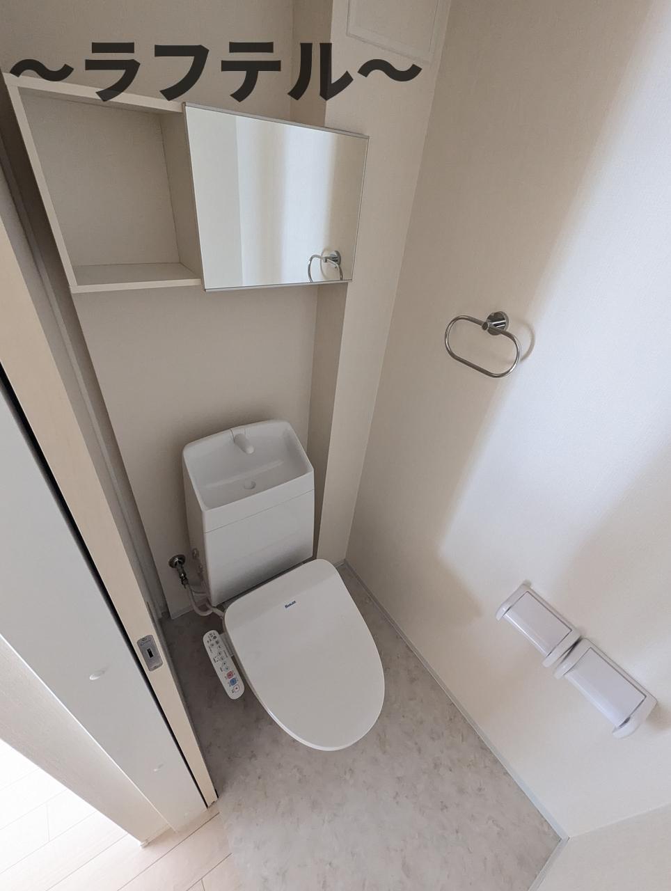 トイレ　反転間取り