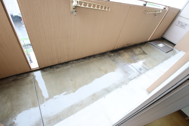 バルコニー　※別室の参考写真の為、現況優先です。