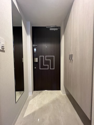 玄関　ミラージュパレス難波グランツ　玄関