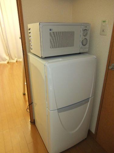 その他　電子レンジ・冷蔵庫付いてます