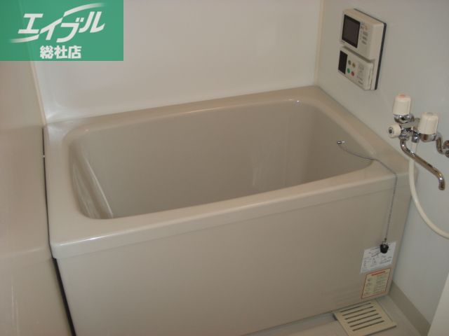 バス・シャワールーム　バス（追炊・乾燥機付）