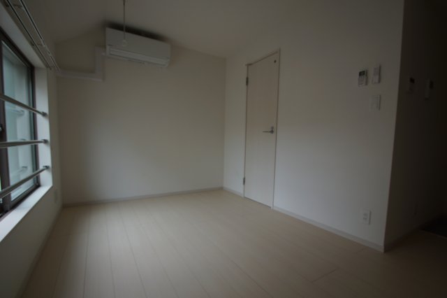 その他部屋・スペース　明るい居室スペース