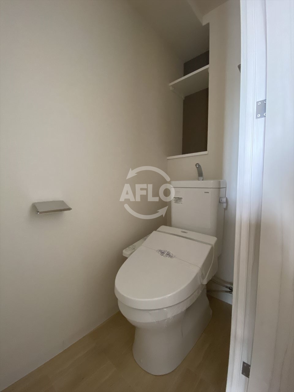 トイレ　プレサンス上町台クレスト　温水洗浄便座