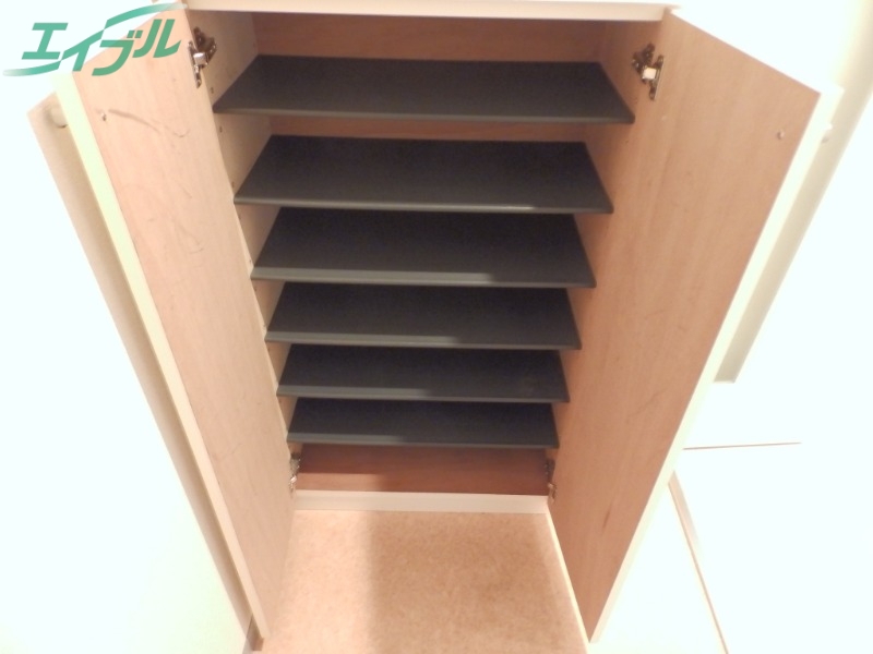 収納　同物件別部屋のお写真です。