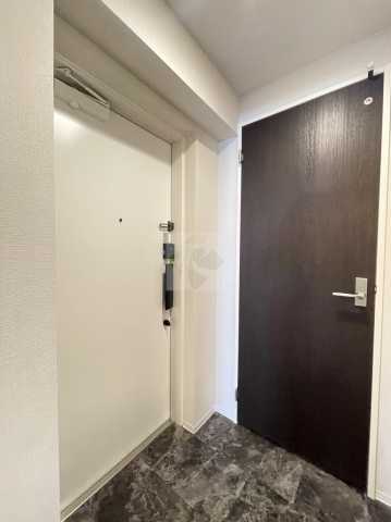 玄関　グラススペース