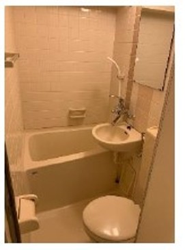 バス・シャワールーム　落ち着いた空間のお風呂です