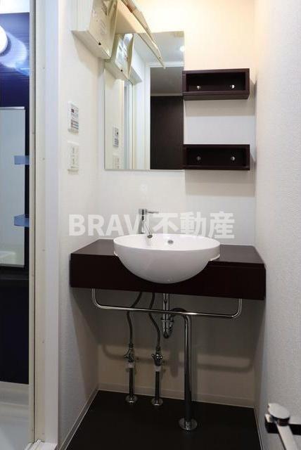 洗面設備　【SERENiTE本町エコート】