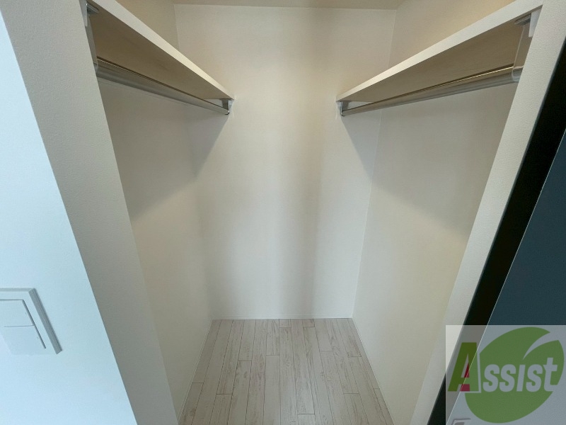 収納　嬉しいウォークインクローゼット仕様です！！