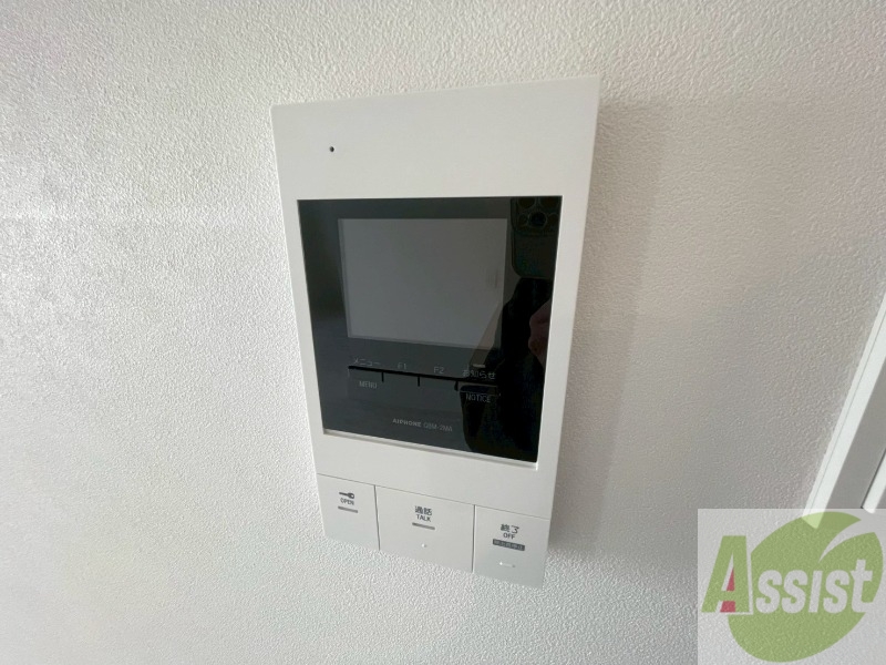 セキュリティ　モニタ付インターホンでセキュリティ面も安心です。