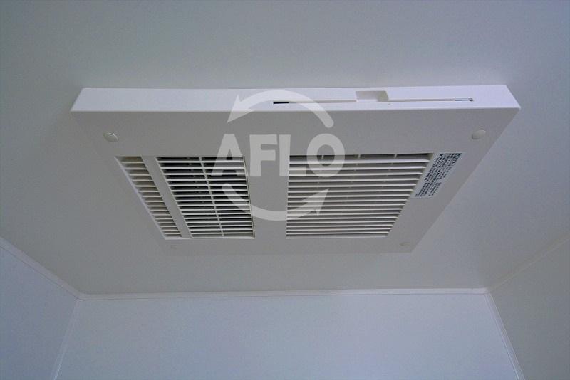 その他設備　ザ・パーククロス阿波座　浴室乾燥機は雨の日も便利です