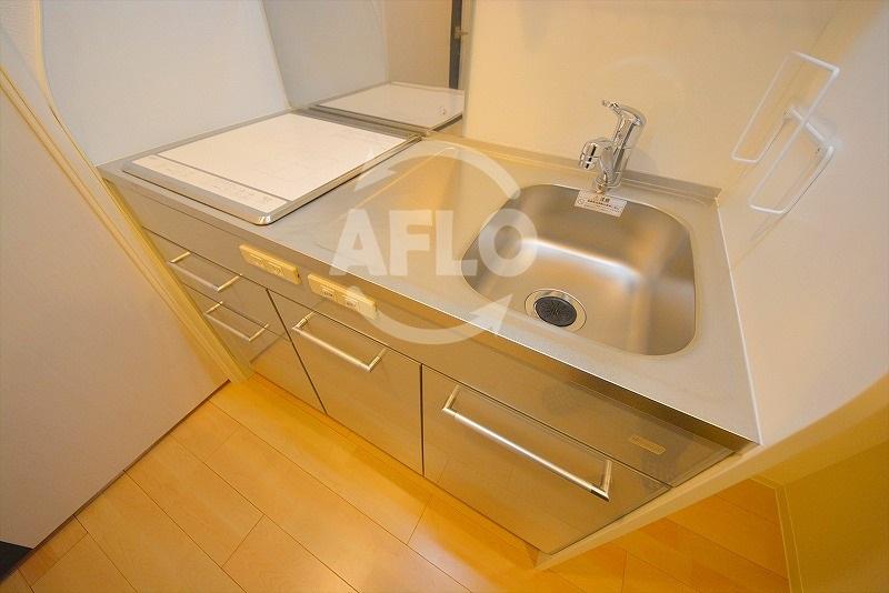 キッチン　ザ・パーククロス阿波座　IH2口キッチン