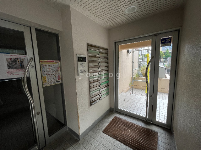 エントランス　オートロック