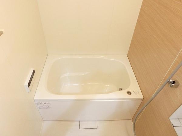 バス・シャワールーム　追い焚きバス！