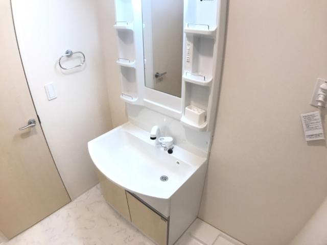 洗面設備　洗髪洗面化粧台