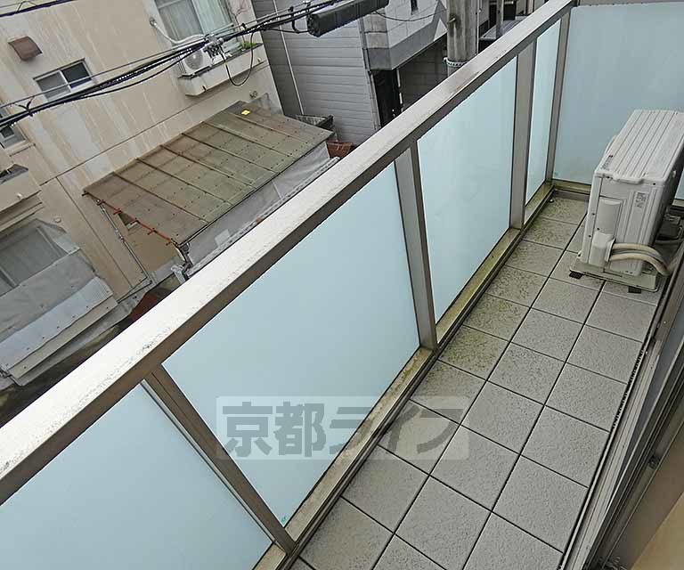 バルコニー　バルコニです。